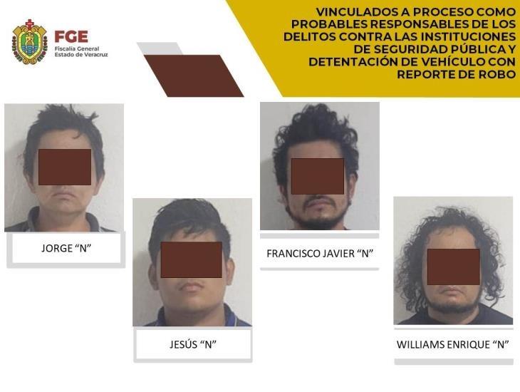 Vinculan a proceso a presunta banda de delincuentes por agredir a policías en Las Choapas