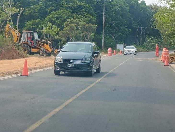 Por este motivo reducen carriles en carretera Paralelo-Las Choapas ¡extrema precauciones!