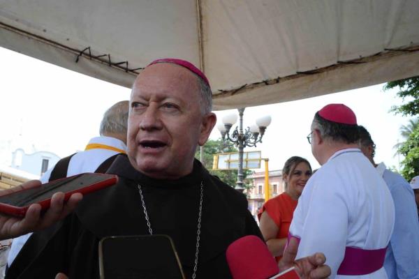 Llama obispo Franciscano a promover la paz y la unidad a través de la fe