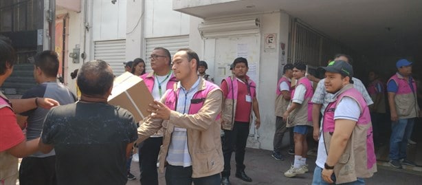 Bajo custodia, arriba paquetería electoral al INE Orizaba (+Video)