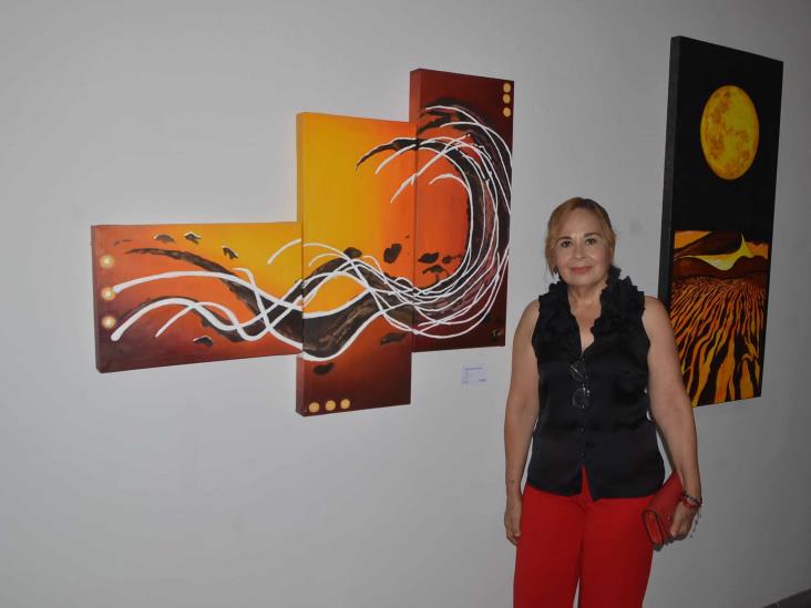 Artistas veracruzanos inauguran exposición ´Portal de Luna... Portal de Arena´