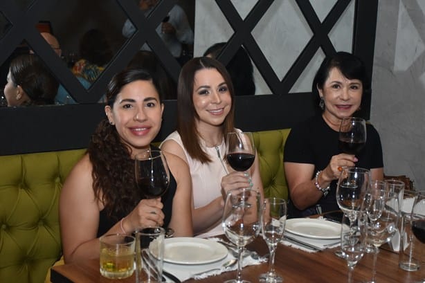 Realizan cena maridaje en el restaurante Concepción