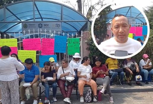 Sindicato toma instalaciones de la SEV en Orizaba; reclaman trámites sin atender