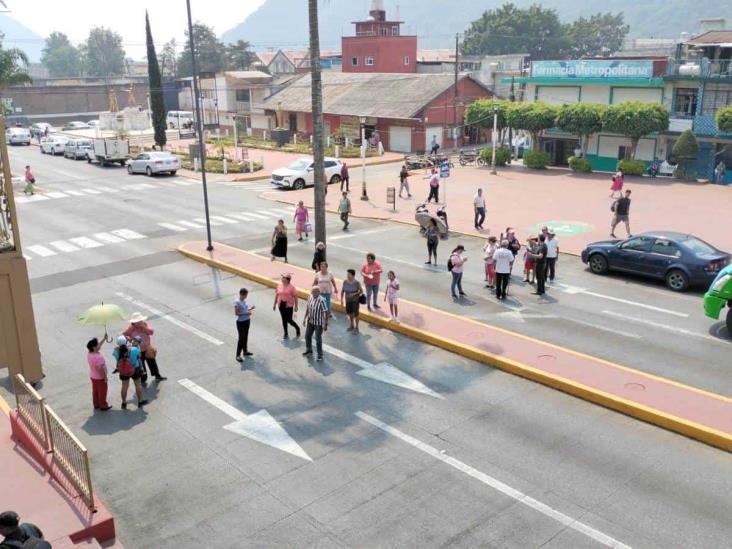 Bloqueo en Río Blanco; exigen apoyo para combatir incendio en cerro El Ameyal (+Video)