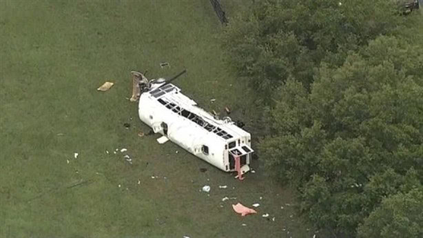 AMLO lamenta el fallecimiento de 8 mexicanos en volcadura de autobús en Florida
