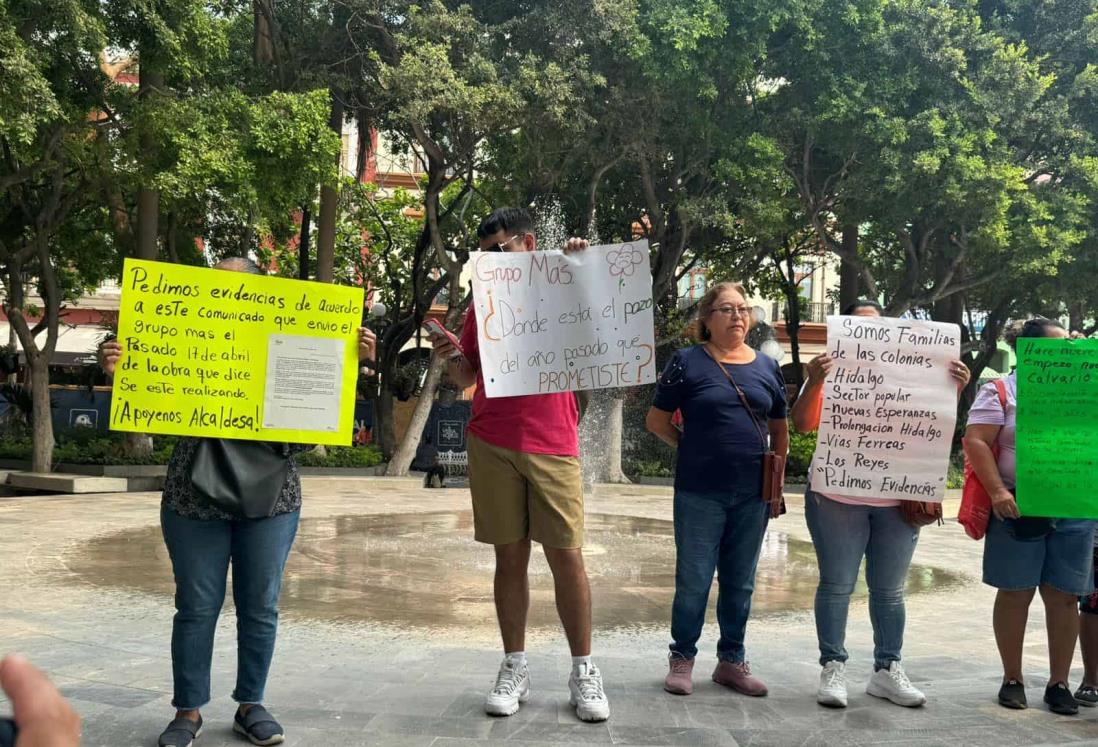 Vecinos de la colonia Hidalgo exigen a Grupo MAS avances en la construcción de pozo | VIDEO