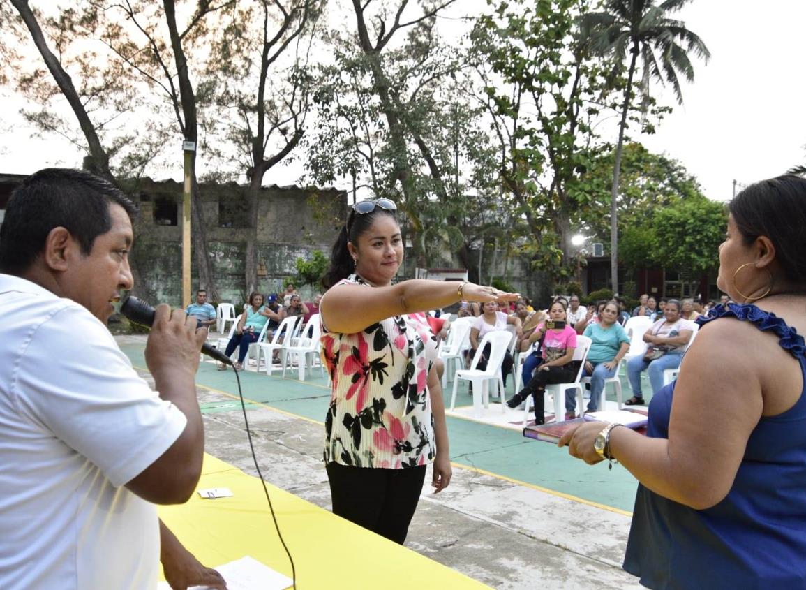 CBTIS 85 tiene nueva tesorera; padres de familia continúan exponiendo necesidades | VIDEO