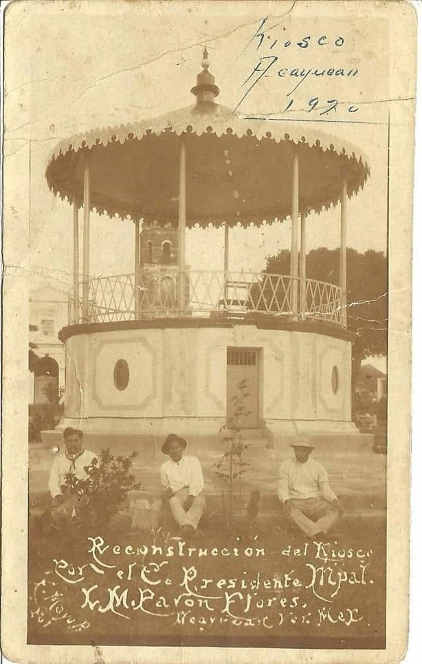 Así ha cambiado a lo largo del tiempo el kiosko del parque Benito Juárez de Acayucan | FOTOS