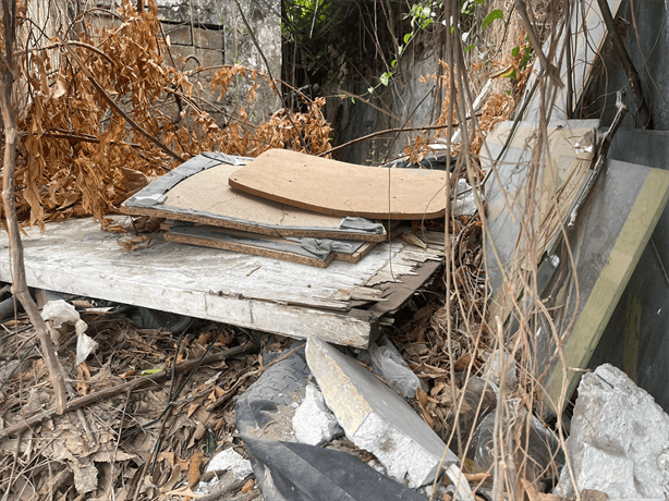 Casa abandonada en Colonia Ignacio Zaragoza se convierte en guarida de delincuentes: vecinos piden ayuda