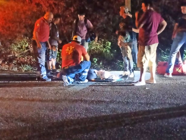 Accidente de motocicleta deja a menor lesionada en Martínez de la Torre