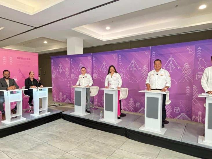 Realizan debate de candidatos a la diputación local en Orizaba