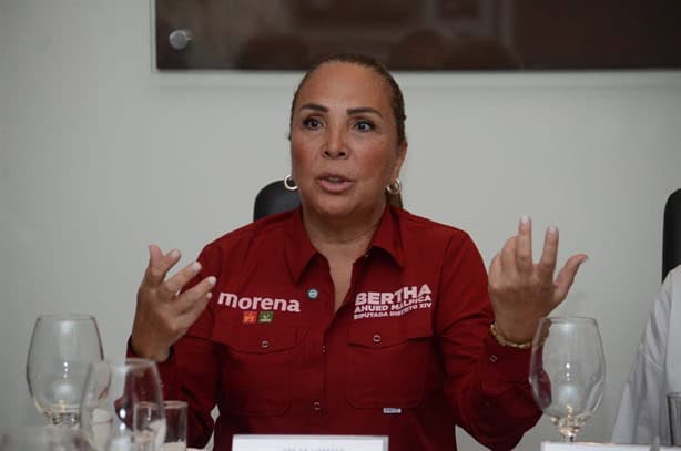 Bertha Ahued y Guadalupe Tapia se comprometen a mantener cercanía con el pueblo