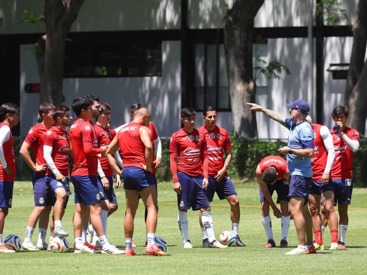 Sin Macías, Chivas presenta convocatoria para semifinal de vuelta contra América