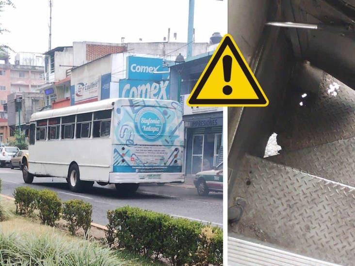 Vuelven a exhibir pésimo estado del transporte público en Xalapa (+Video)