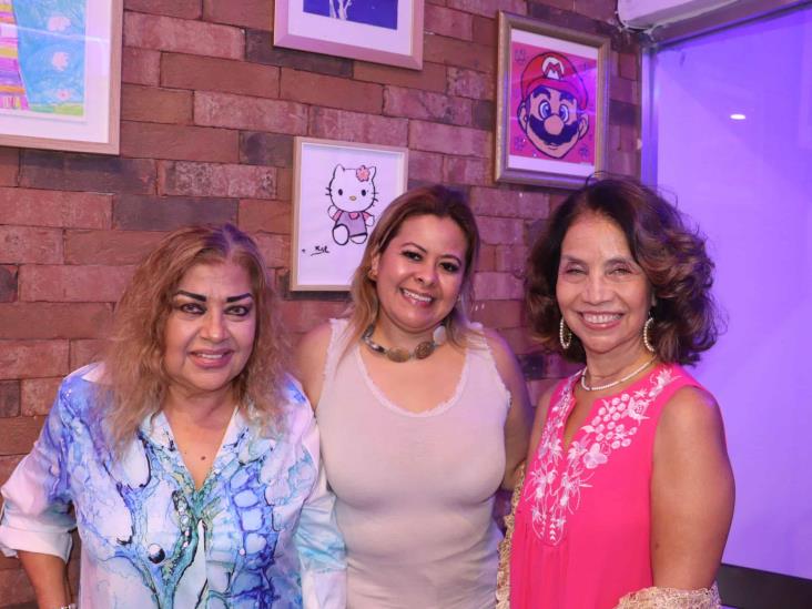 Valeria Arcos Parra y Karla Anahi´ Pe´rez Lo´pez inauguran exposición plástica