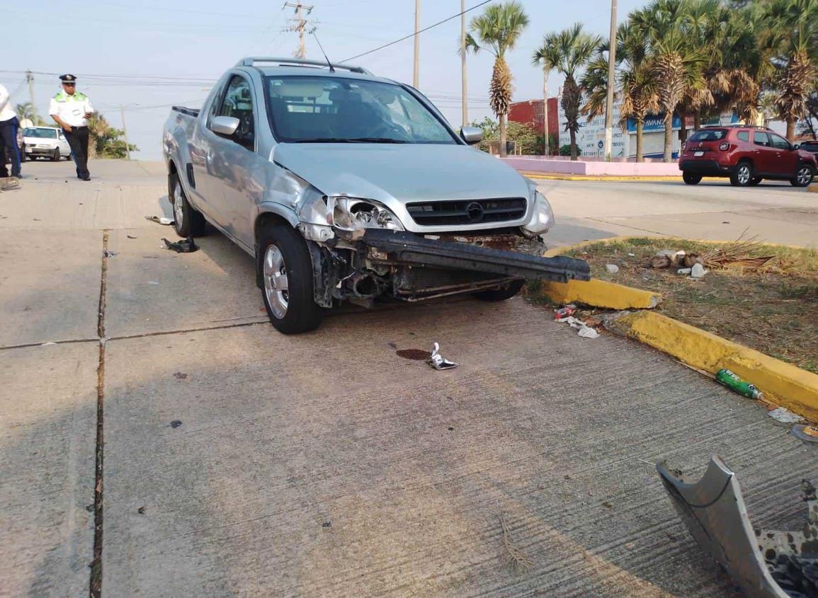 Choque en María de la Piedad deja dos lesionados