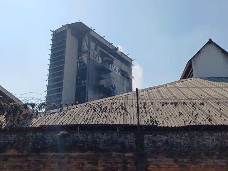 Incendio en planta de ‘Patrona’ causa alarma en Córdoba