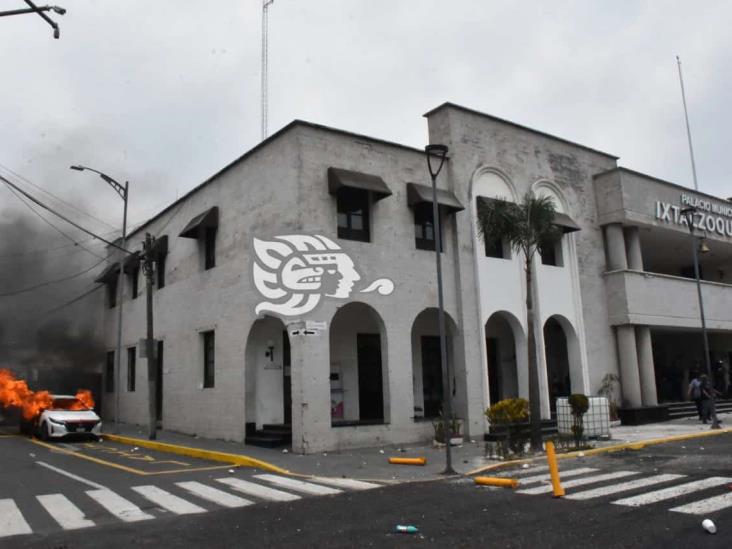 Ante conflicto por agua, violento enfrentamiento en Ixtaczoquitlán entre policía de Veracruz y ciudadanos (+VIDEO)