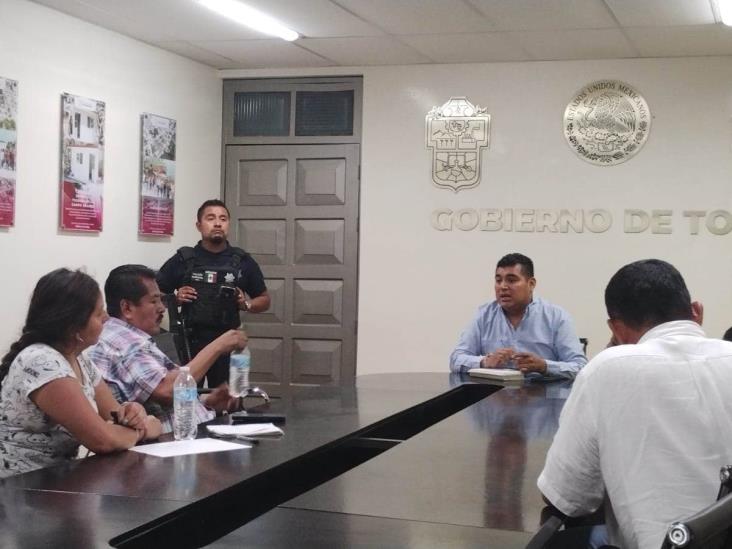 Enfrentamiento en Ixtaczoquitlán: Alcalde por fin se reúne con manifestantes