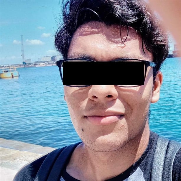Trasciende que joven muerto en azotea de plaza Américas podría ser estudiante de la UV