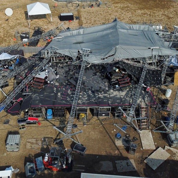 FOTOS exhiben cómo quedó el templete que se cayó mitin de Álvarez Máynez