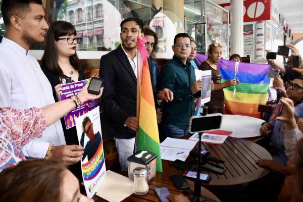 Activistas de Veracruz dialogan con Pepe Yunes sobre equidad de género