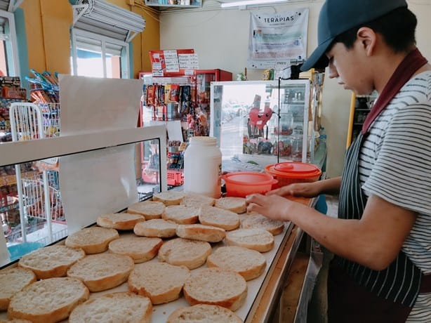 ¿Con antojo de tortas? ¡Prueba las mejores en este lugar de Xalapa! (+Video)