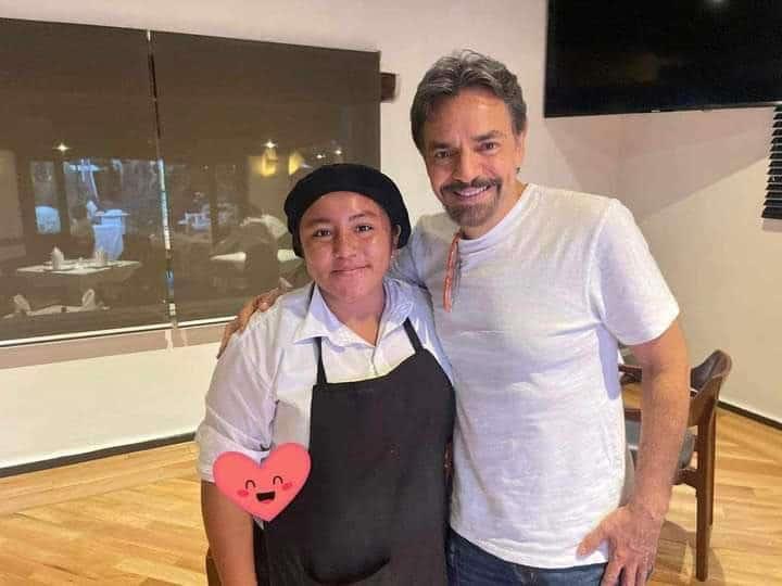 Así trató Eugenio Derbez a tres jóvenes del Istmo de Tehuantepec, en restaurante de Puebla