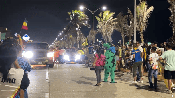 Así celebraron el triunfo del América en el Malecón de Coatzacoalcos