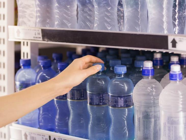 Ola de calor: INEGI revela la verdad sobre el precio del agua embotellada en México