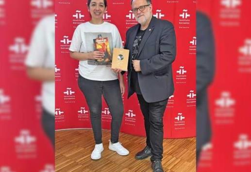 Veracruzana Fernanda Melchor gana Premio Internacional de Periodismo