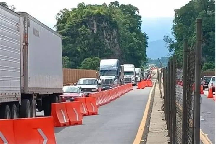 Denuncian asalto masivo en la autopista Puebla-Veracruz; delincuentes pasan desapercibidos