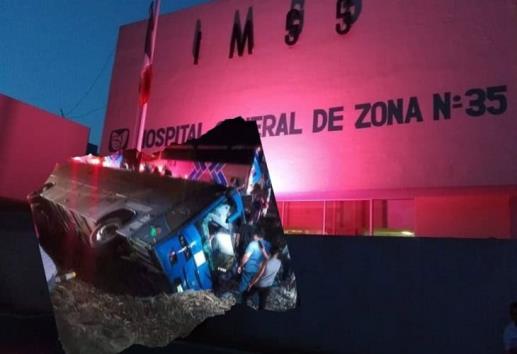Tras accidente de autobús en Cosamaloapan, 23 personas son dadas de alta