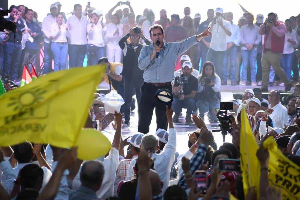 Pepe Yunes: Veracruz necesita cambio y un gobierno cercano a la gente