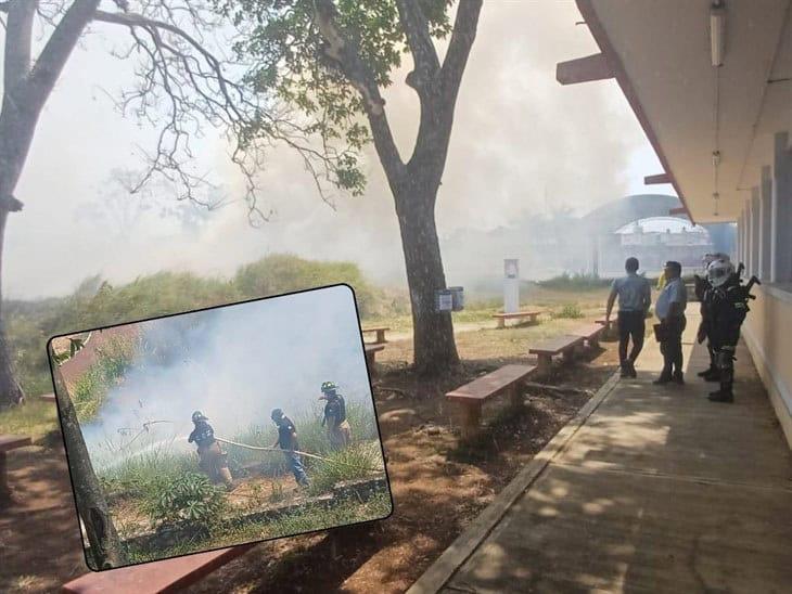 Suspenden labores en bachillerato de Córdoba debido a incendio (+Video)