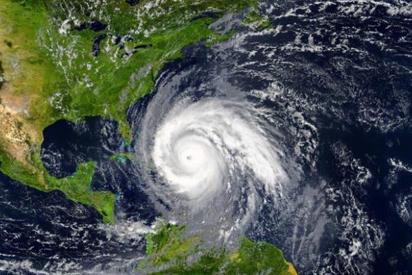 Alerta máxima por temporada de huracanes en el Atlántico; ¿Cómo afectará a México?