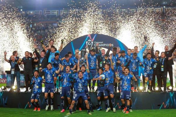 Pachuca, campeón de Concacaf; gana con facilidad al Columbus Crew