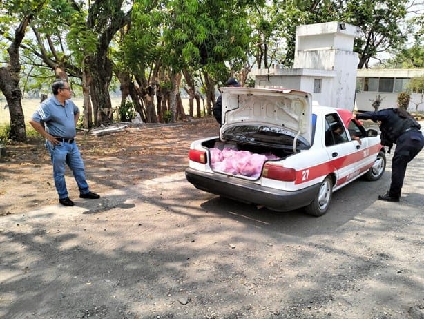 Detienen a dos presuntos compradores de votos con bolsas de despensa y dinero en San Andrés Tuxtla
