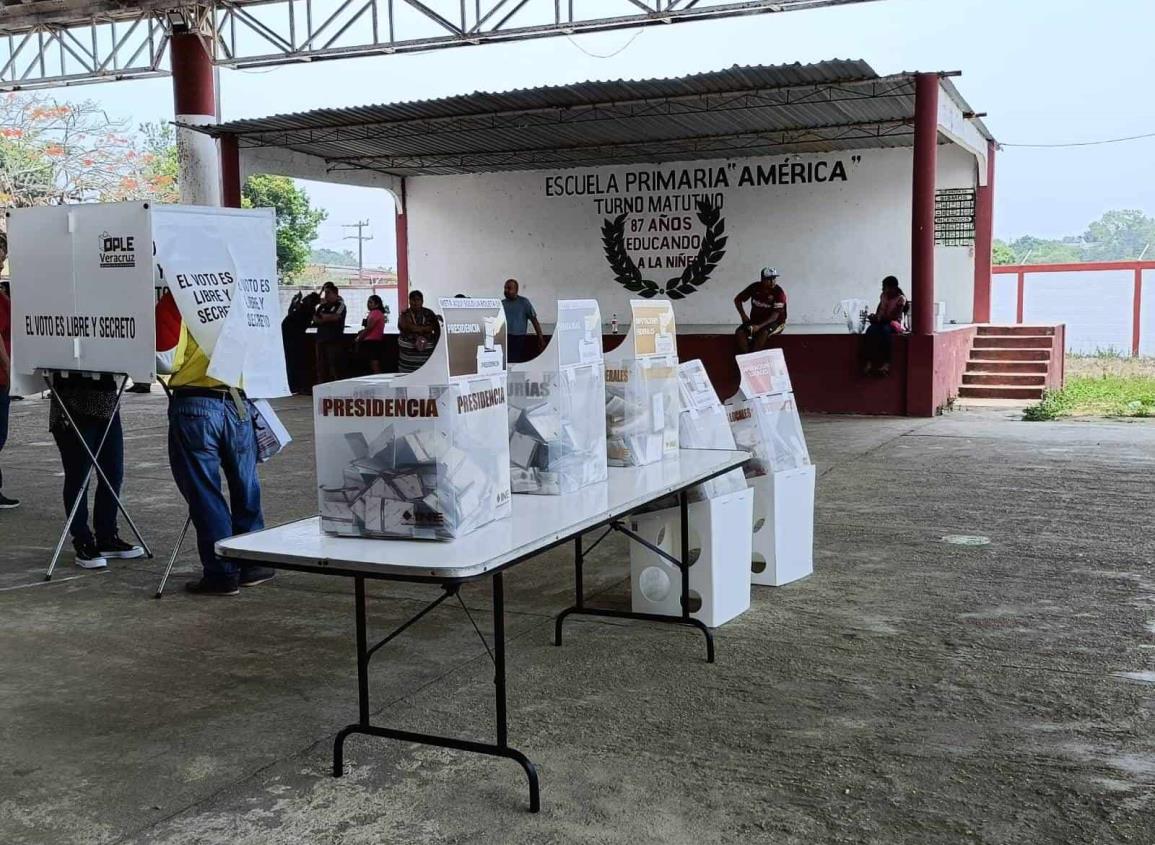 Así transcurre la jornada electoral en Moloacán