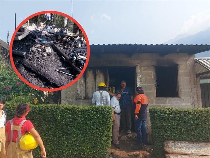 Vivienda termina calcinada en incendio de Pueblo Viejo, Misantla 