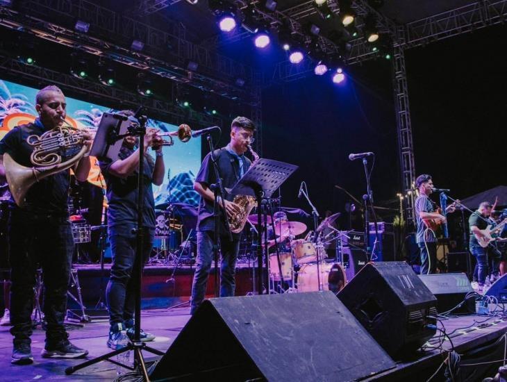 Grupos de música de Coatzacoalcos anuncian gira por varios estados de la República