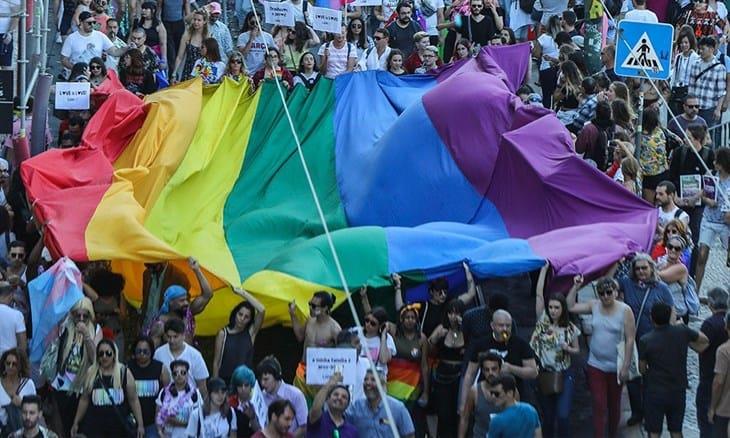 UV celebra mes del Orgullo LGBTTTIQ+ con el programa Ama quien eres