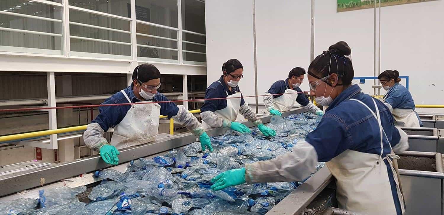 Empresa de reciclaje realiza reclutamiento en Las Choapas; abrieron más de mil vacantes en Coahuila