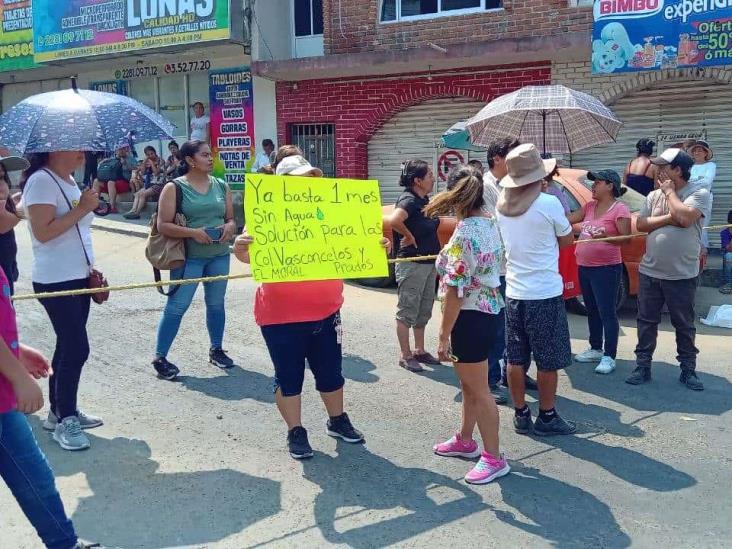 Sin agua desde hace 25 días en seis colonias de Xalapa y Ricardo Ahued no da soluciones