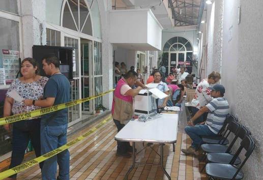 Avanza cómputo distrital en sedes del INE y OPLE en Orizaba