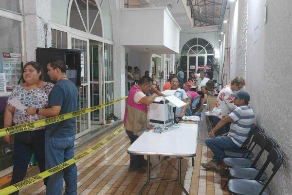 Avanza cómputo distrital en sedes del INE y OPLE en Orizaba
