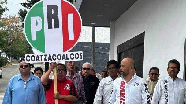 Crónicas del Poder: El PRI en Coatzacoalcos en terapia intensiva