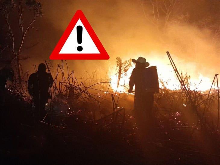Reportan incendio forestal fuera de control en Juchique de Ferrer