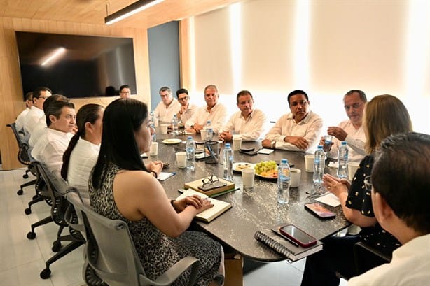 Nahle se reúne con empresarios del Consejo Coordinador Empresarial de todo Veracruz