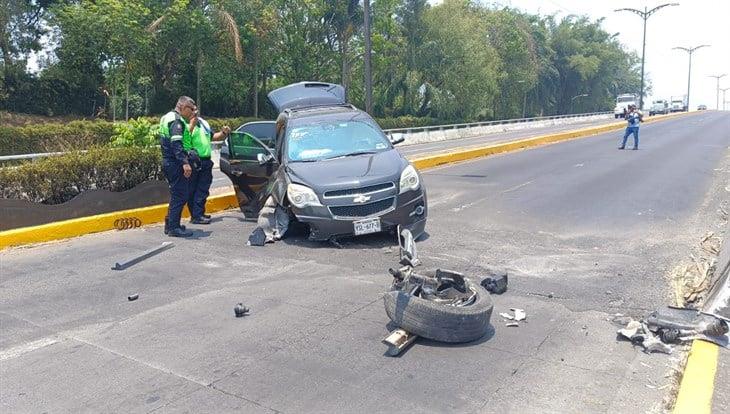 Se registra fuerte accidente automovilístico en el Boulevard Tratados de Córdoba